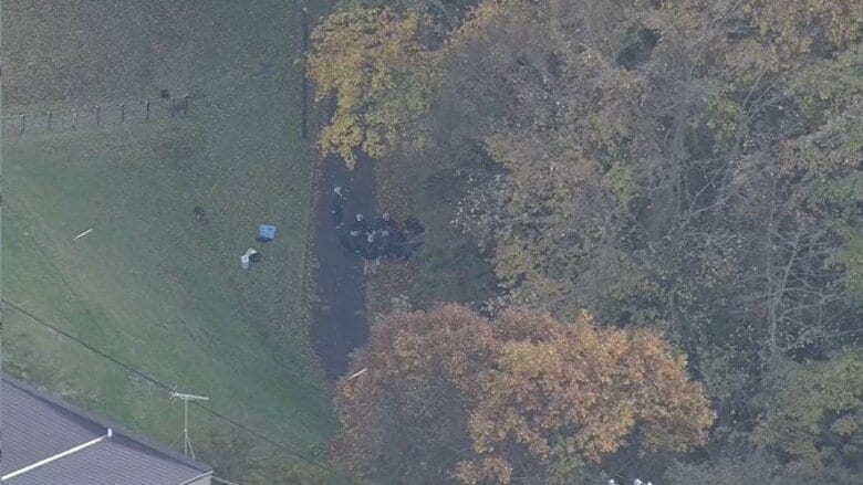 公園で見つかった全裸遺体は20歳の男子大学生　胸や顔に打撲のような痕が複数…殺人事件など視野に捜査　北海道・江別市｜FNNプライムオンライン