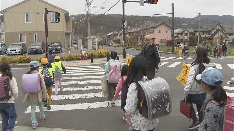 停止率が高い理由は、子どものころからの交通安全教育の影響が挙げられる