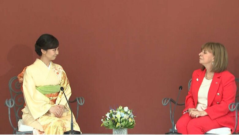 サケラロプル大統領に天皇陛下のメッセージを渡された　5月28日