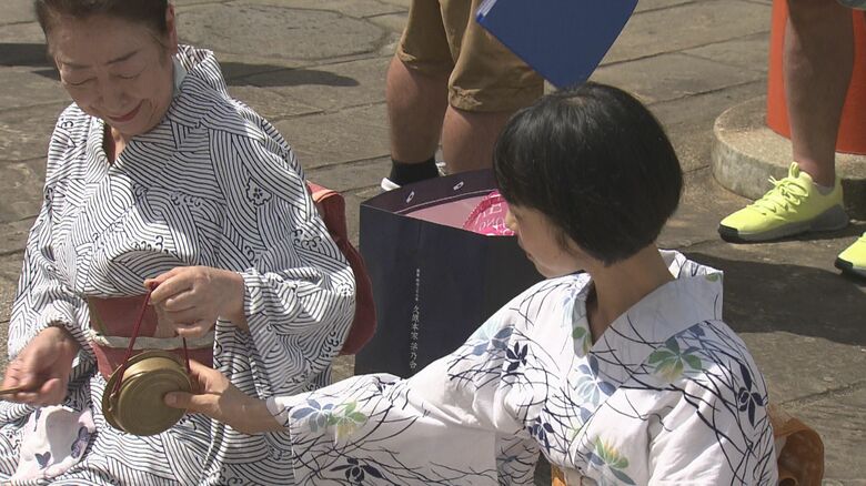 暑さで鐘が高温に