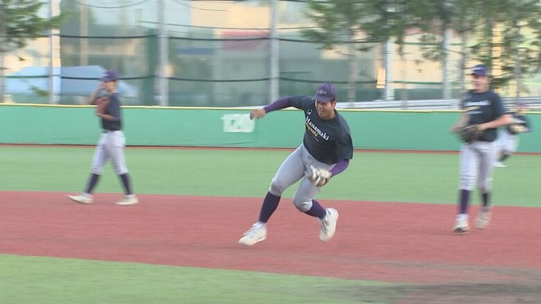 守備練習に復帰した古城大翔主将（3年）