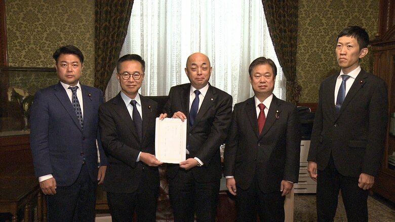 国民と公明が政治改革めぐる共同法案を提出