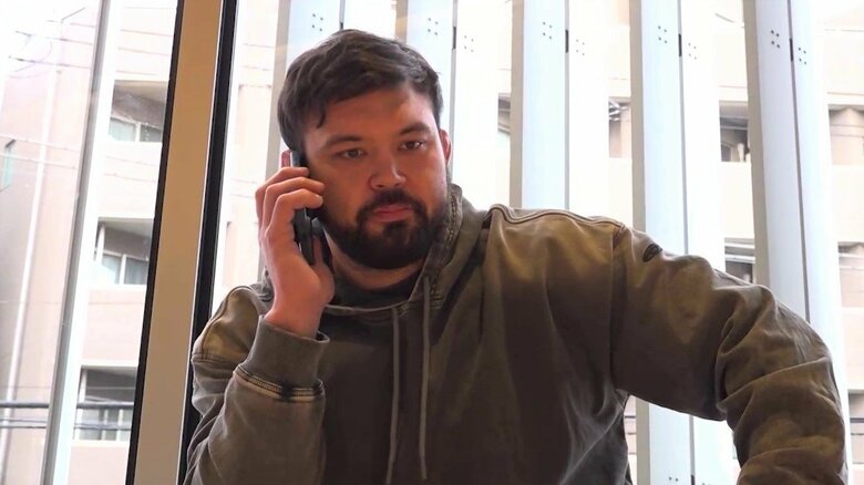 2月14日　電話に出るウルフアロン（27）