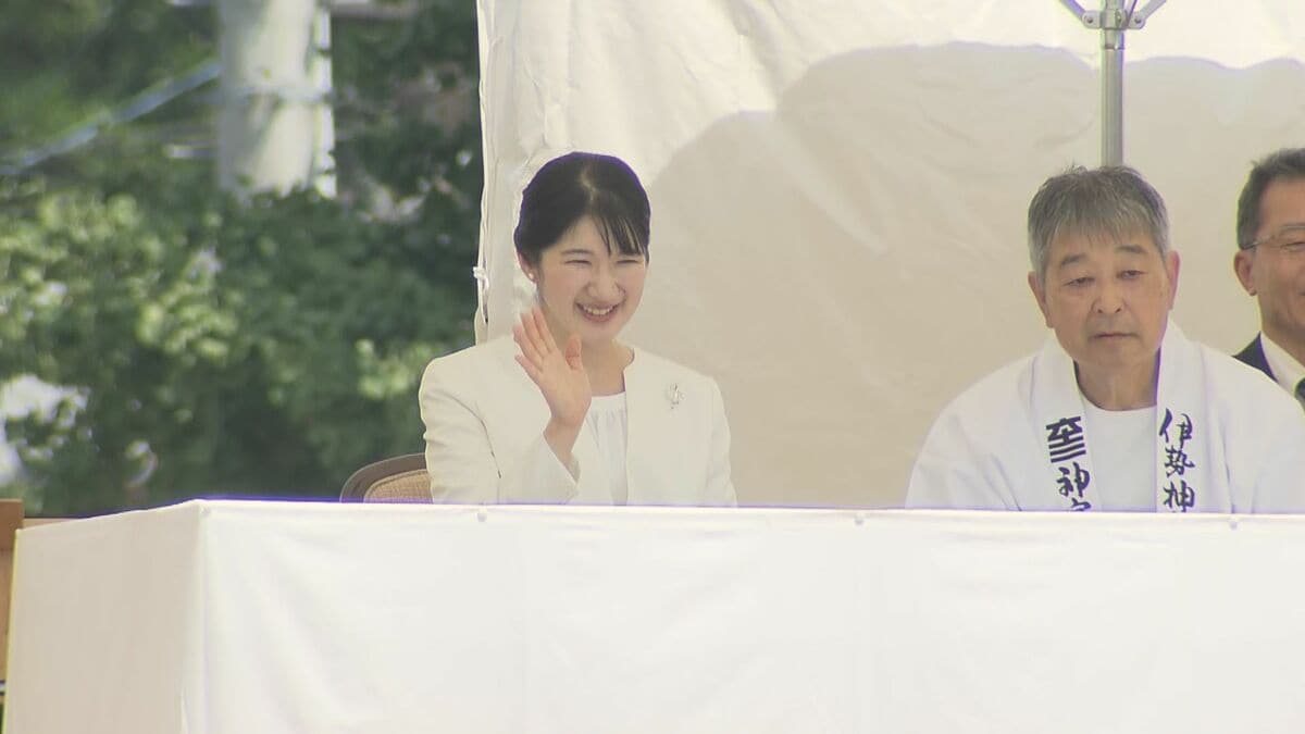 天皇陛下も皇太子時代に...愛子さまが伊勢神宮の式年遷宮に向けた伝統行事「お木曳」に参加 住民と共に太い綱を曳かれる
