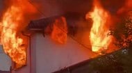 日置市で住宅１棟全焼　住人男性搬送も命に別条なし【鹿児島】
