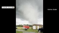 「がれきが巻き上げられている」竜巻と雷雨が同時発生　9つの州で50個以上の竜巻　3人死亡　アメリカ