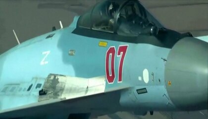 ロシア軍戦闘機がフレア発射　シリア上空で米軍の無人機に命中…妨害行為に「無謀な行動」と非難