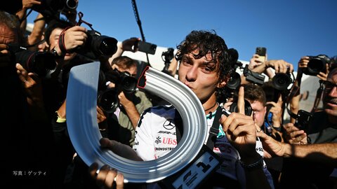 メルセデスのキミ・アントネッリが8勝目！今シーズン3戦目の角田裕毅は14位【F1第14戦スペイングランプリ決勝結果】