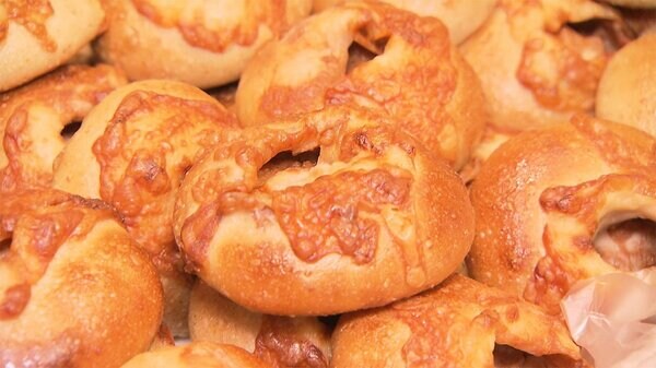 売れ残りを従業員に格安販売　食品ロス・廃棄コストを削減へ