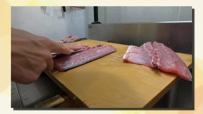 YouTubeでは魚のさばき方や調理法などを紹介