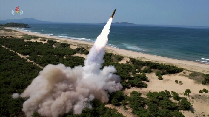 北朝鮮が17日に発射したと公表した「戦術弾道ミサイル」