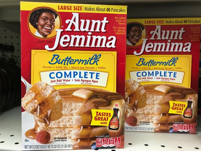 スーパーに並ぶ「Aunt Jemima(ジェマイマおばさん)」の製品