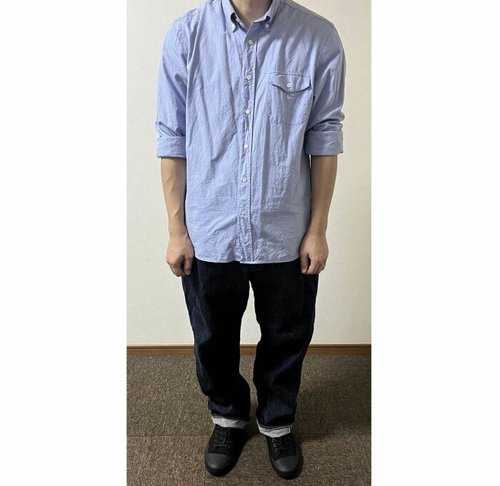 袖を肘までまくるとアンバランスに見えてしまう心配も（特集班撮影）