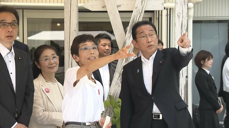岸田首相　全国行脚スタート『聞く力』アピールで支持率回復狙うも「聞くだけではダメ」の指摘も｜FNNプライムオンライン