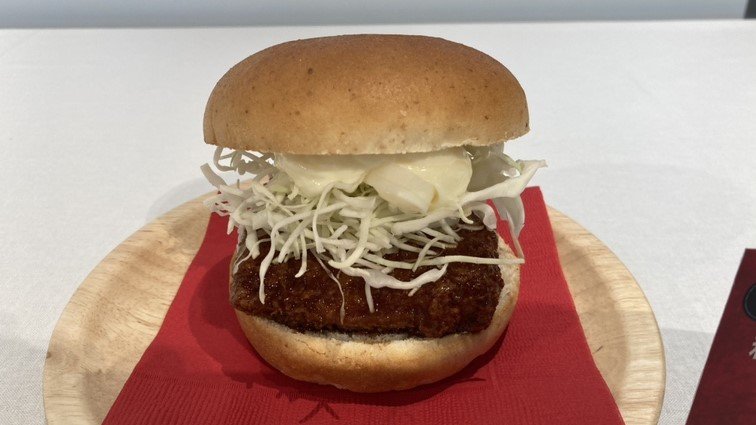 ケンタッキーが「サンド」から「バーガー」に名称変更へ