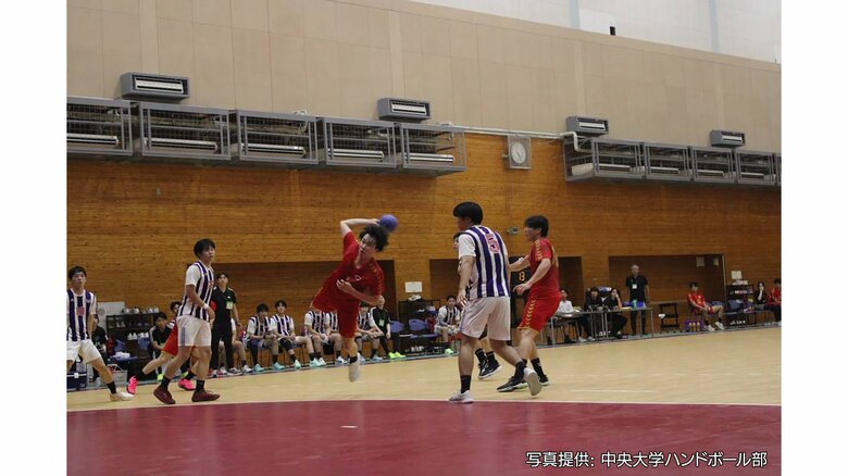中央大学ハンドボール部・藤川淳選手