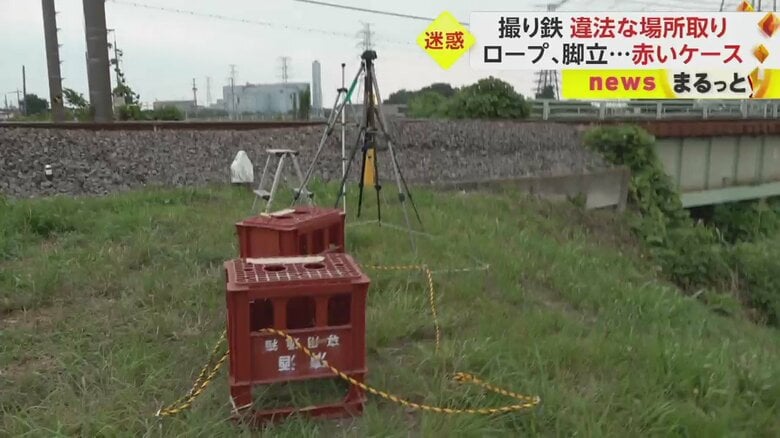 河川周辺での場所取りは禁止されているが…