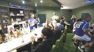 劇的な勝ち点1に福井のサポーターも熱狂　W杯サッカー日本代表初戦　強豪オランダに2度リード奪われながら執念のドロー