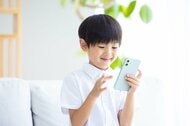 【2026年自由研究調査】親の66％が生成AIを使うのに、自由研究ですすめたのは9％