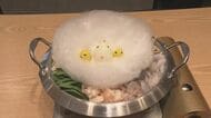 まるで“鳥の巣”のよう…韓国海鮮鍋「ナッコプセ」とわたあめのコラボ 「ユニーク鍋」が名古屋に登場 巣の上には食べられるニワトリとひよこも