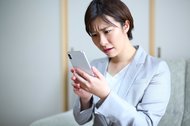 「誹謗中傷ホットライン」開設から2カ月で相談約500件…その実情を聞いた