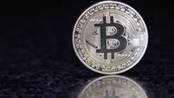 ビットコインが過去最高値で初の12万ドル突破 トランプ大統領は暗号資産に積極的な姿勢…親族が暗号資産事業に関わる