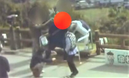 日本三景・天橋立『股のぞき』に大きく黄色の注意書き　同僚の悪ふざけで50代男性転落する事故発生　観光客の反応は微妙