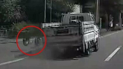 【札幌でヒヤリ事故】トラックの左後輪2本が突然脱落―1本は対向車に衝突 小学校近くでの事故に警察が警鐘 “ナットのしめ付け状態”定期的に確認を＜北海道＞