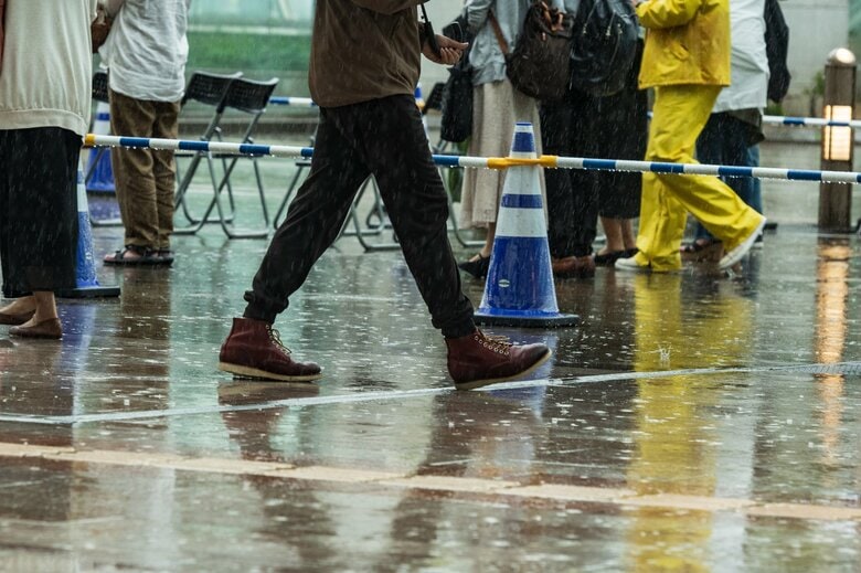 31日は「春の嵐」か　東日本は帰宅の足を直撃する懸念も…大雨、土砂災害、落雷、竜巻にも警戒・注意｜FNNプライムオンライン