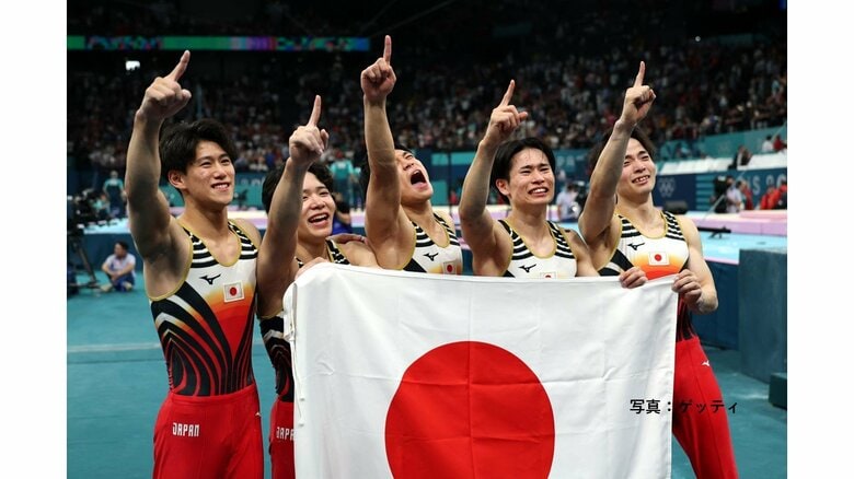 【速報】体操男子団体総合決勝で日本が2大会ぶりの金メダル！最終種目の鉄棒で中国を大逆転｜FNNプライムオンライン
