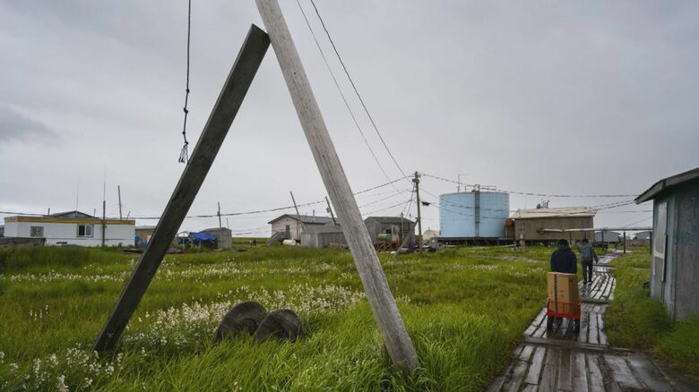 村が沈む…50年で約3度気温が上昇したアラスカで写真家が見た現実【愛媛発】｜FNNプライムオンライン