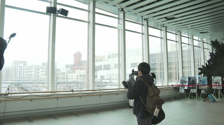 鉄道ファン「感動」　JR松本駅の「まつもとぉ～まつもとぉ〜」が復活　去年11月に終了、惜しむ声を受け再放送スタート｜FNNプライムオンライン