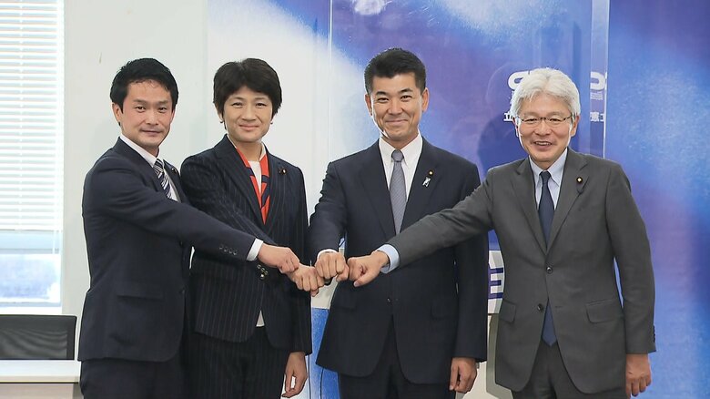 立憲民主党・小川政調会長、西村幹事長、泉代表、逢坂代表代行（左から 12月2日）