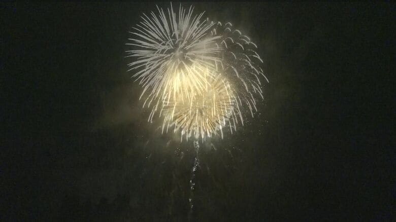 小千谷市・妙高寺の奉納花火