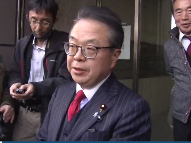世耕弘成氏