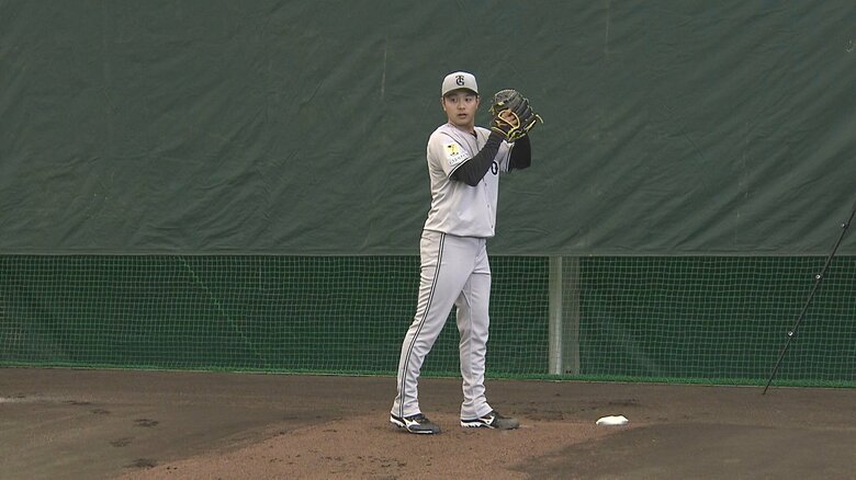 春季キャンプでの石川選手のブルペン投球