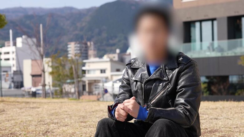 自らも八田容疑者にはねられ、親友は殺害された井上さん（仮名）が取材に応じてくれた