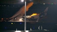 【速報】羽田空港で炎上の日本航空機　乗客乗員約380人は全員脱出