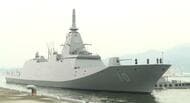 最新型ステルス護衛艦「ながら」海自呉基地初入港　建造費５２３億　凹凸の少ないデザイン　機雷除去装備　