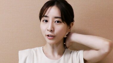 田中みな実 美肌のぞくノースリーブ姿に“主演女優”のオーラ 映画『ずっと独身でいるつもり?』で初主演