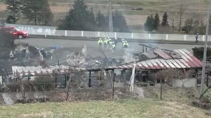 住宅1棟全焼、焼け跡から1人の遺体　一人暮らしの住人と連絡取れず　岩手県遠野市