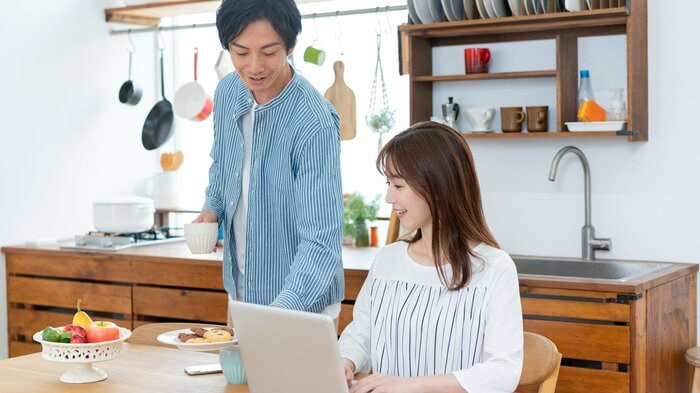 自分のことをするついでに行うのも愛情表現(画像はイメージ)