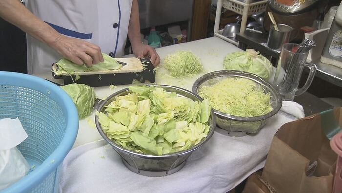 お好み焼き店「おもだか」で使われるキャベツ