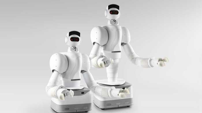 AI搭載“介護支援ロボット”が2019年上陸!「後ろ姿でも判別」驚きの性能を聞いた