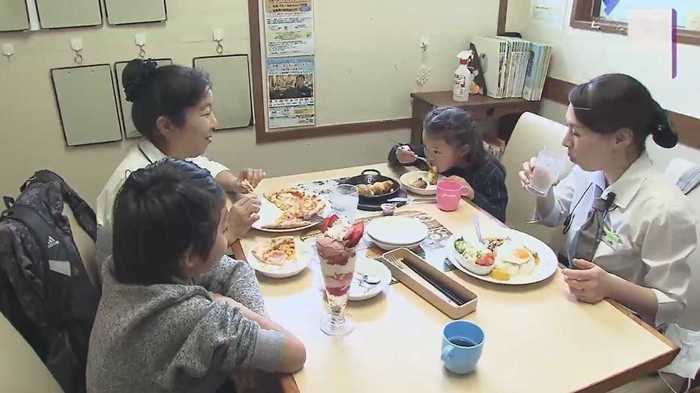 臨時休校2週目 弁当配達や子連れ出勤など保護者や子への支援拡大
