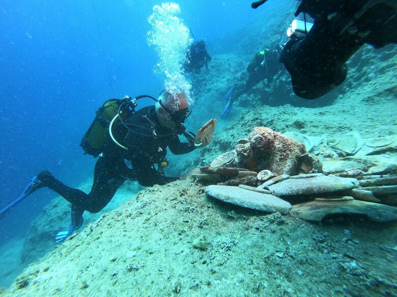 世界の水中考古学の新たな章の始まり-トルコ、アンタルヤ沖で2000年前の沈没船を発見