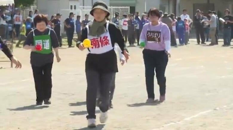 「地域のつながり深める」伝統の住民運動会に約1200人参加　競技も応援も白熱　17地区による対抗戦　長野市篠ノ井｜FNNプライムオンライン