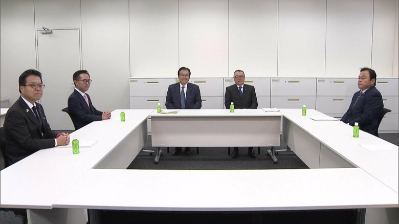 「年収103万円の壁」の引き上げなどを巡って自民・公民・国民民主3党の税調幹部が協議（6日）