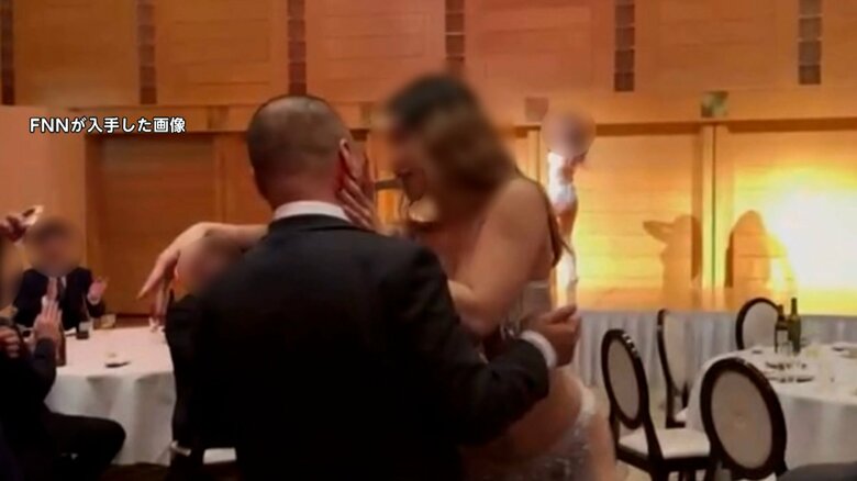 衝撃的だった“過激ダンスショー”の写真