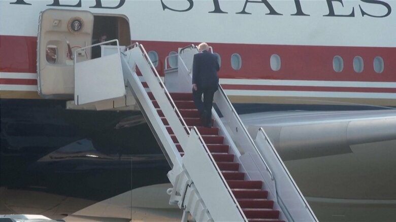 トランプ大統領がカタールから贈られた新しい大統領専用機へ